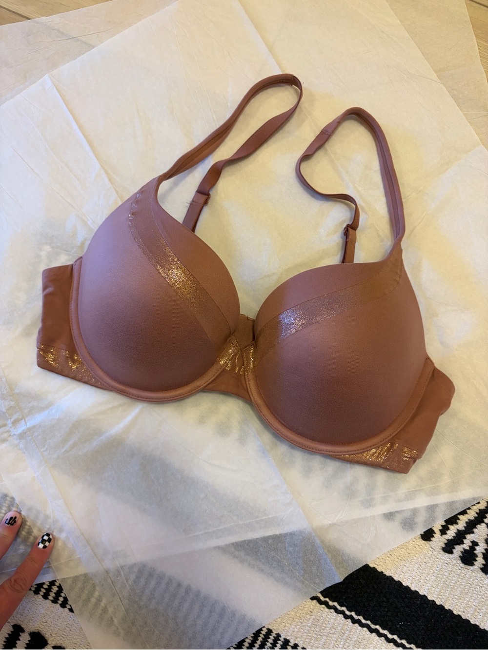 Victoria's Secret Dusty Rose Molded T-Shirt Bra with Subtle Shine